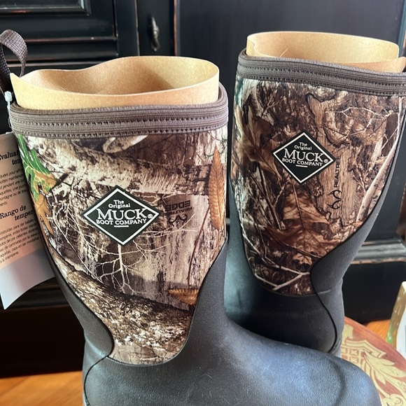 The Muck Boot Company Kid's Rugged II Outdoor Winter Boot, Brown/Real Tree, sz 2 - Picture 13 of 16